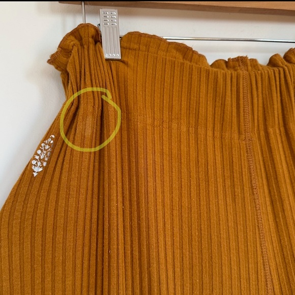 Free People Movement Blissed Out Ribbed Pull On Wide Leg Pants Size Medium - Picture 7 of 16